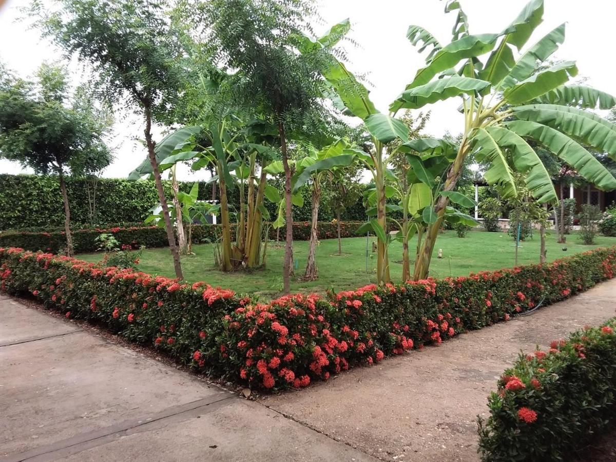 C&H campestre el oasis Bed and Breakfast Ricaurte Exterior foto