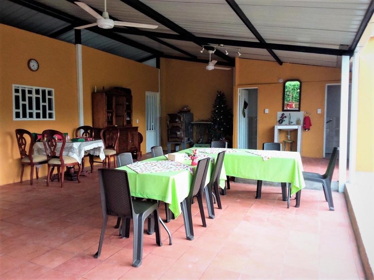 C&H campestre el oasis Bed and Breakfast Ricaurte Exterior foto
